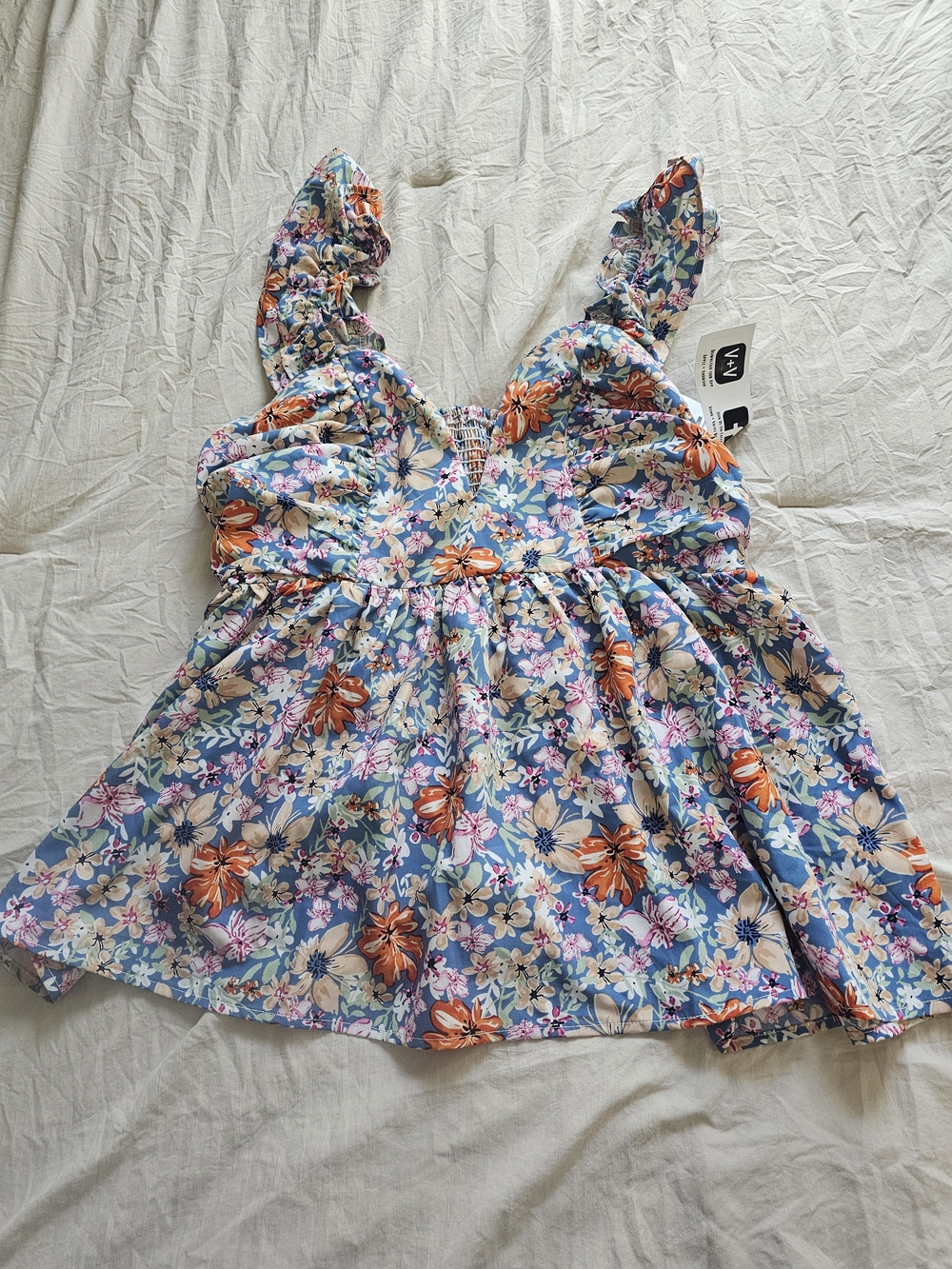 NWT Boutique XL Blue Floral Babydoll Blouse | Flutter Sleeve Smocked Back Top